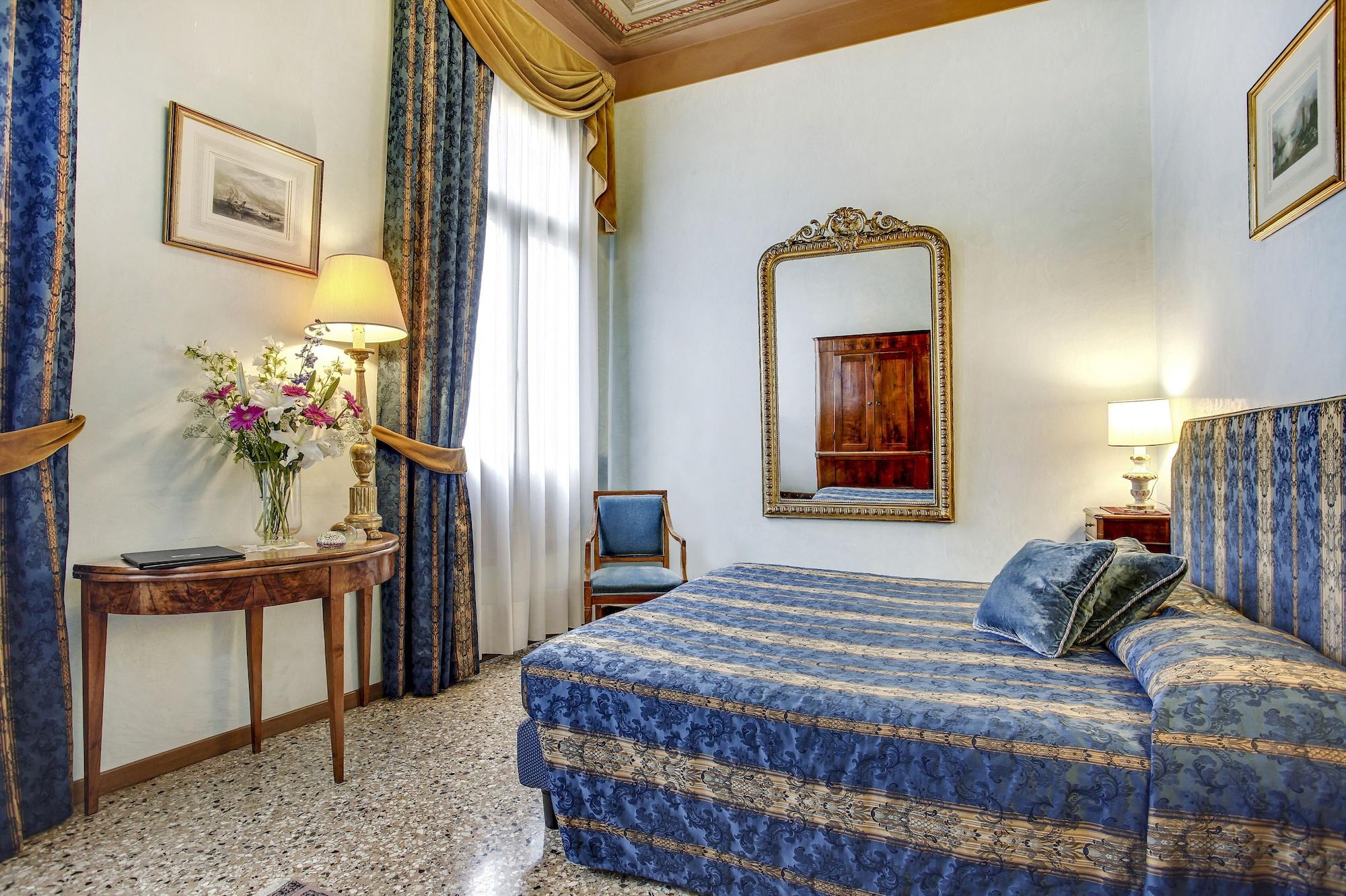 Pensjonat Palazzo Schiavoni Residenza D'epoca & Suite-apartments