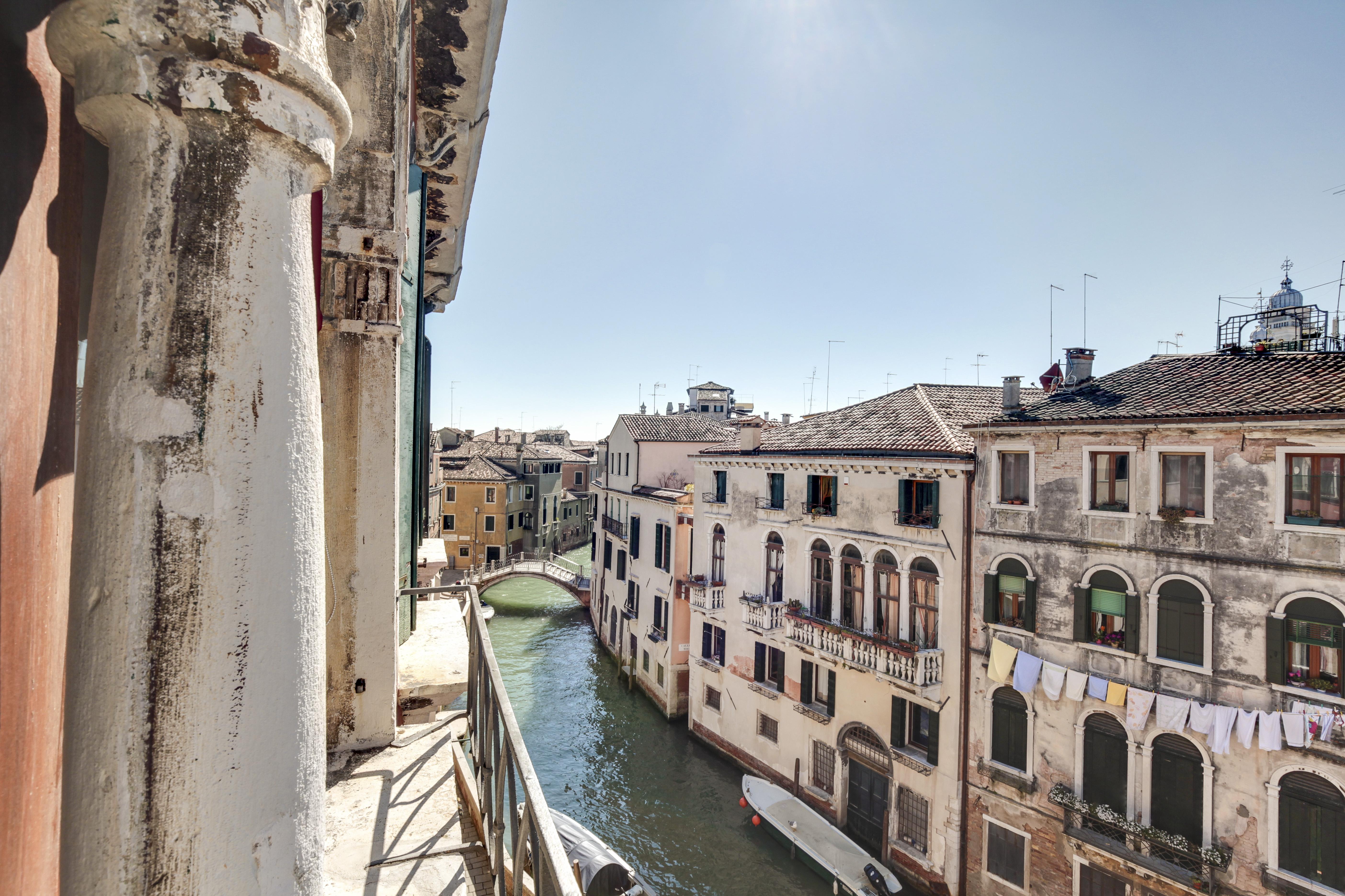 Pensjonat Palazzo Schiavoni Residenza D'epoca & Suite-apartments Wenecja