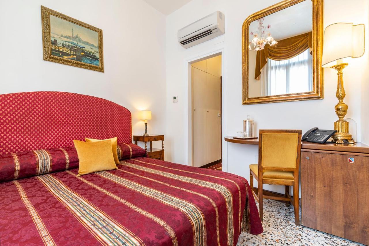 Palazzo Schiavoni Residenza D'epoca & Suite-apartments Pensión Venecia