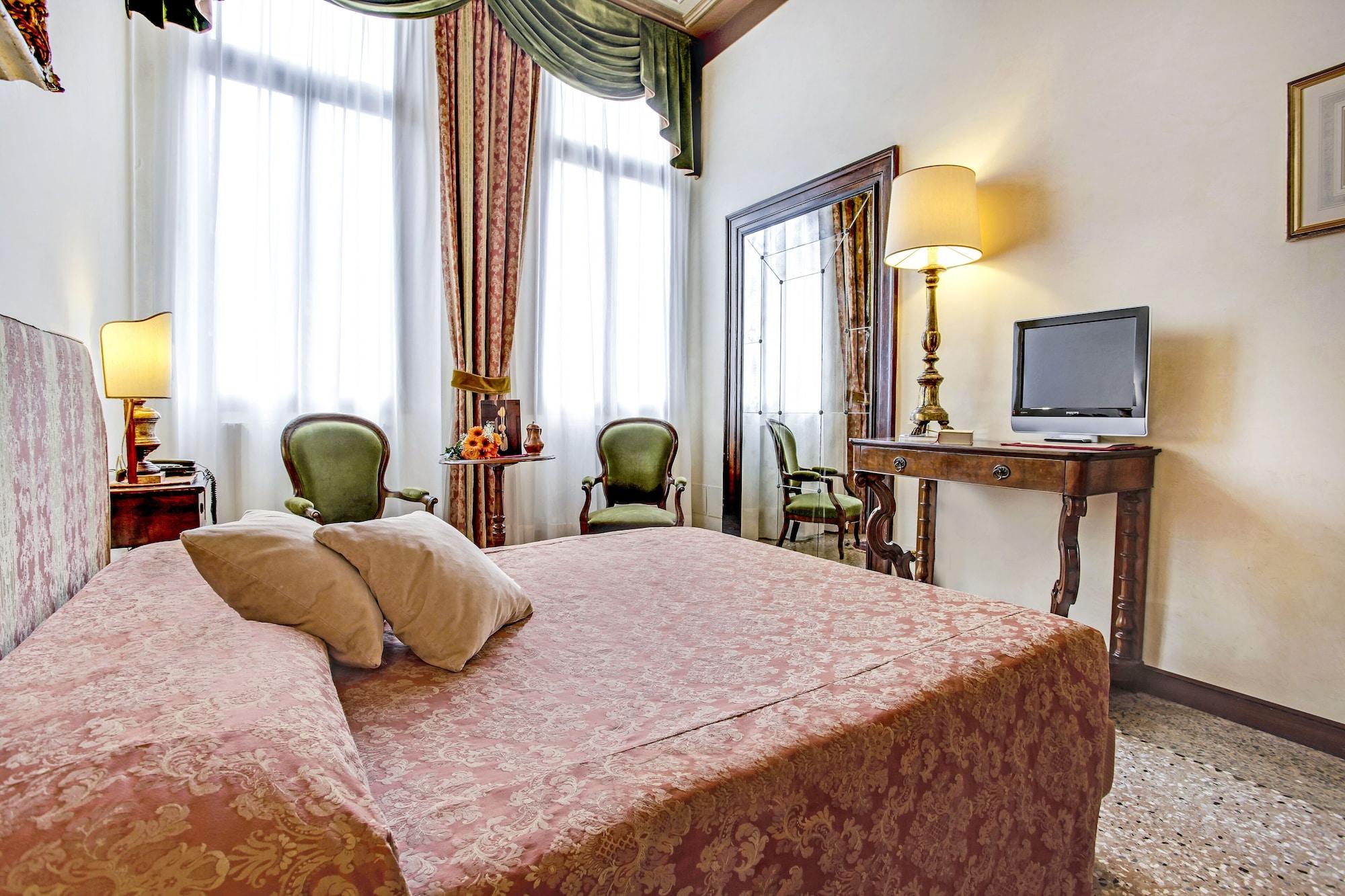 Pensión Palazzo Schiavoni Residenza D'epoca & Suite-apartments