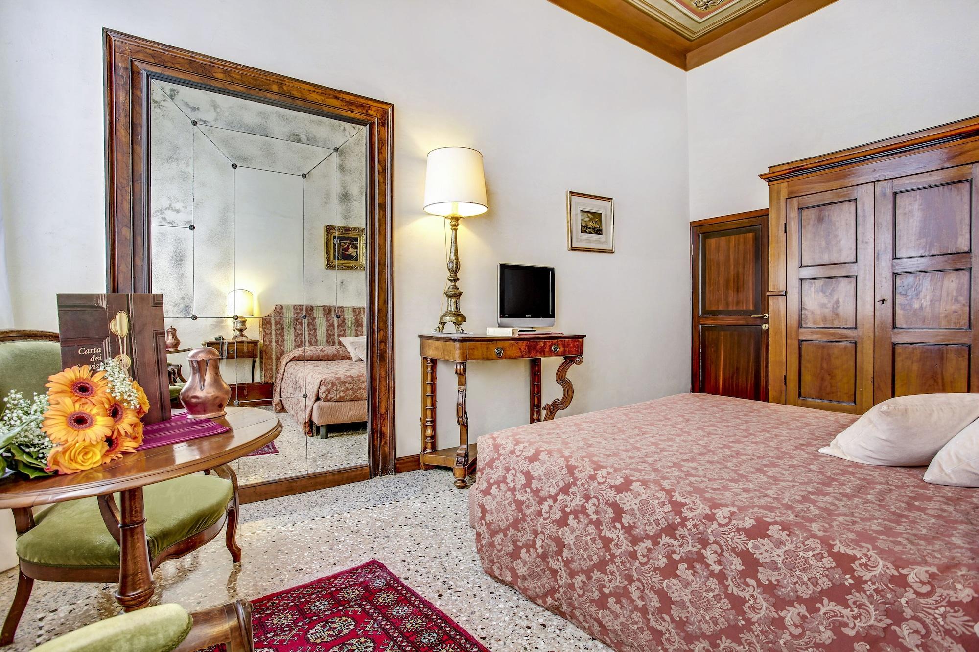 Palazzo Schiavoni Residenza D'epoca & Suite-apartments Pensión Venecia
