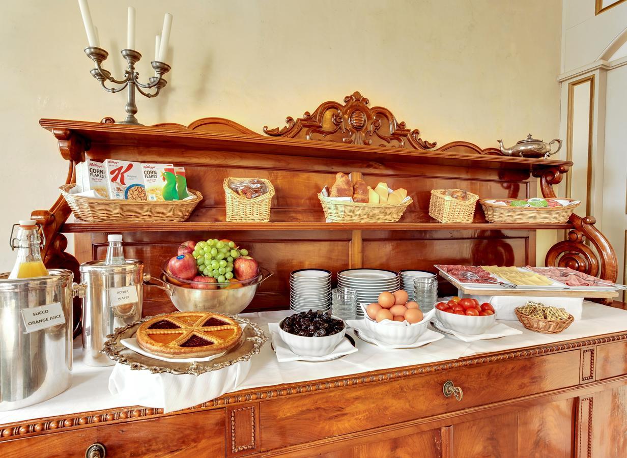 Palazzo Schiavoni Residenza D'epoca & Suite-apartments Pensión 3*